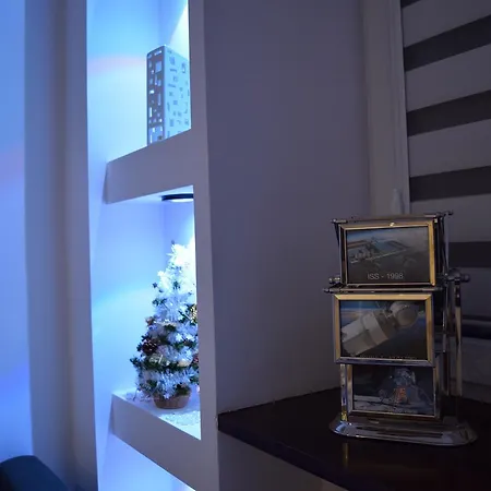 Rna Chmielna Space By Copernicus Apartman